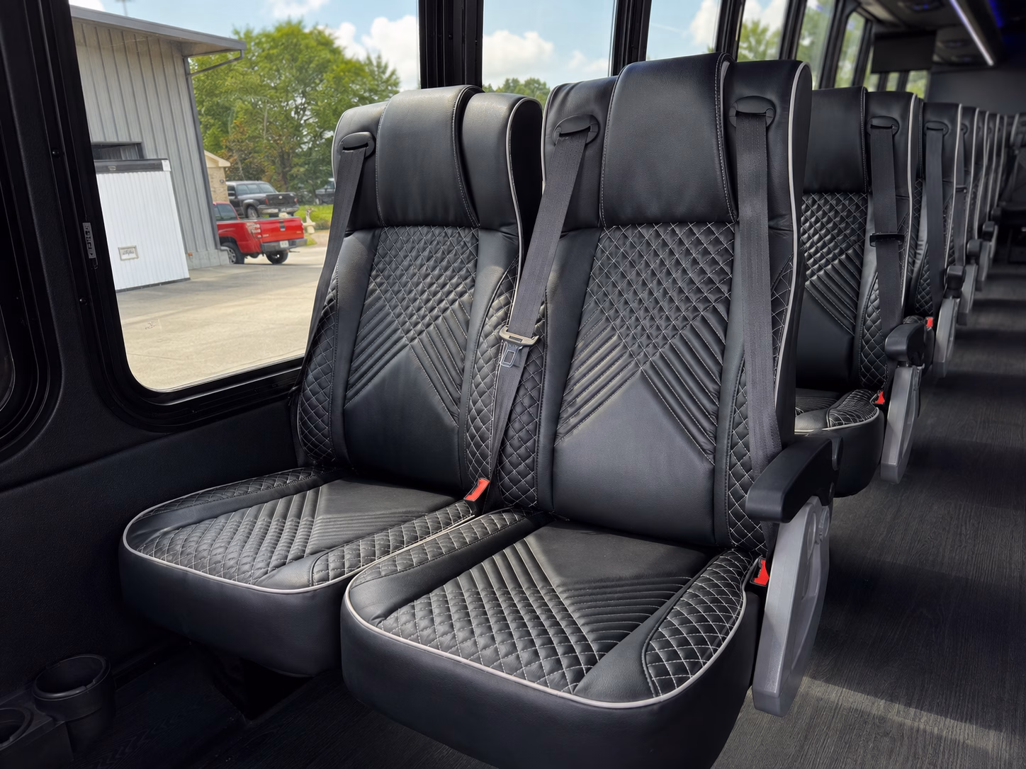 hialeahcoachbuscompany com connects you to wine tour buses across all of south florida