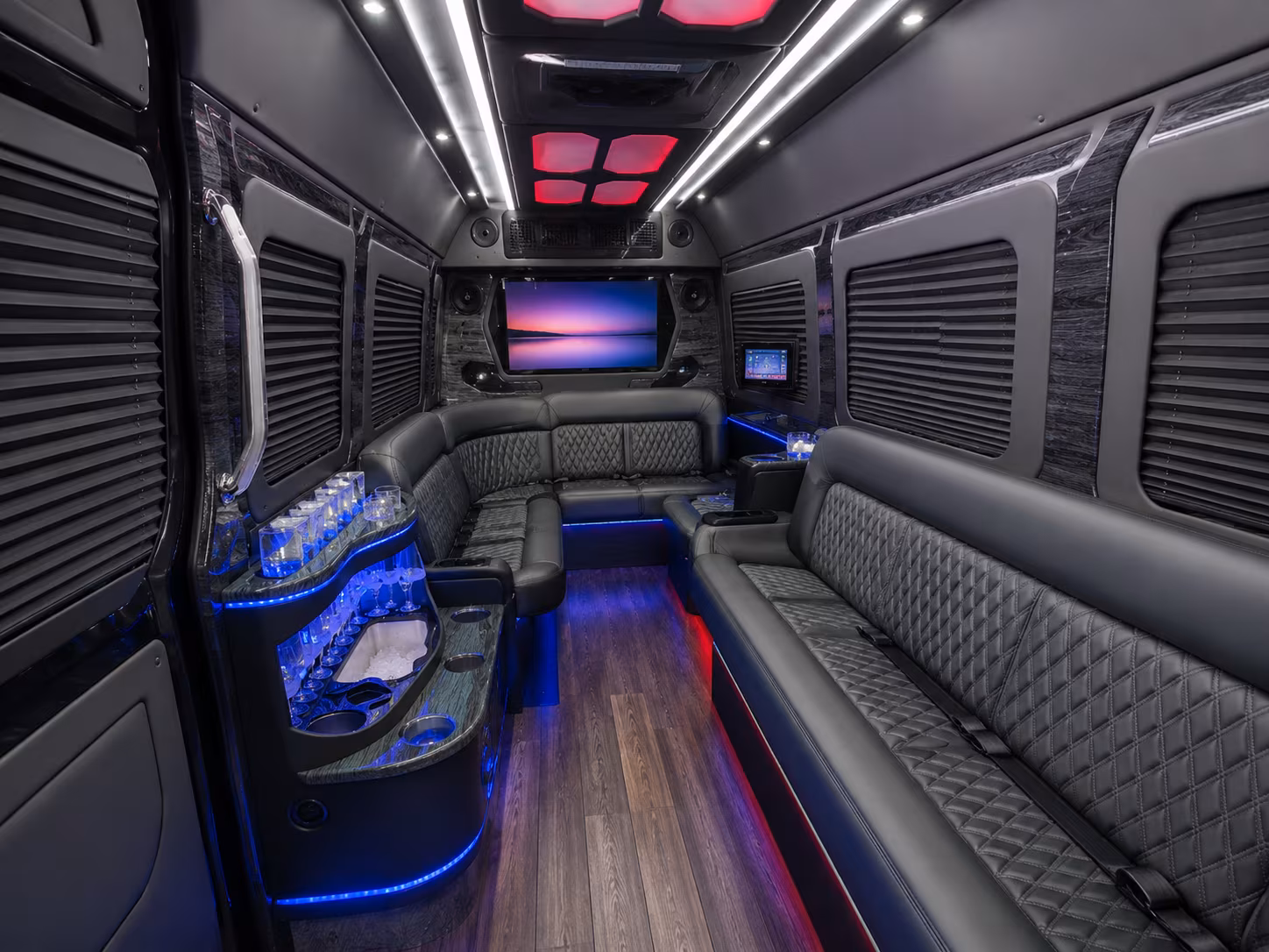 multi day long distance bus rentals from hialeah